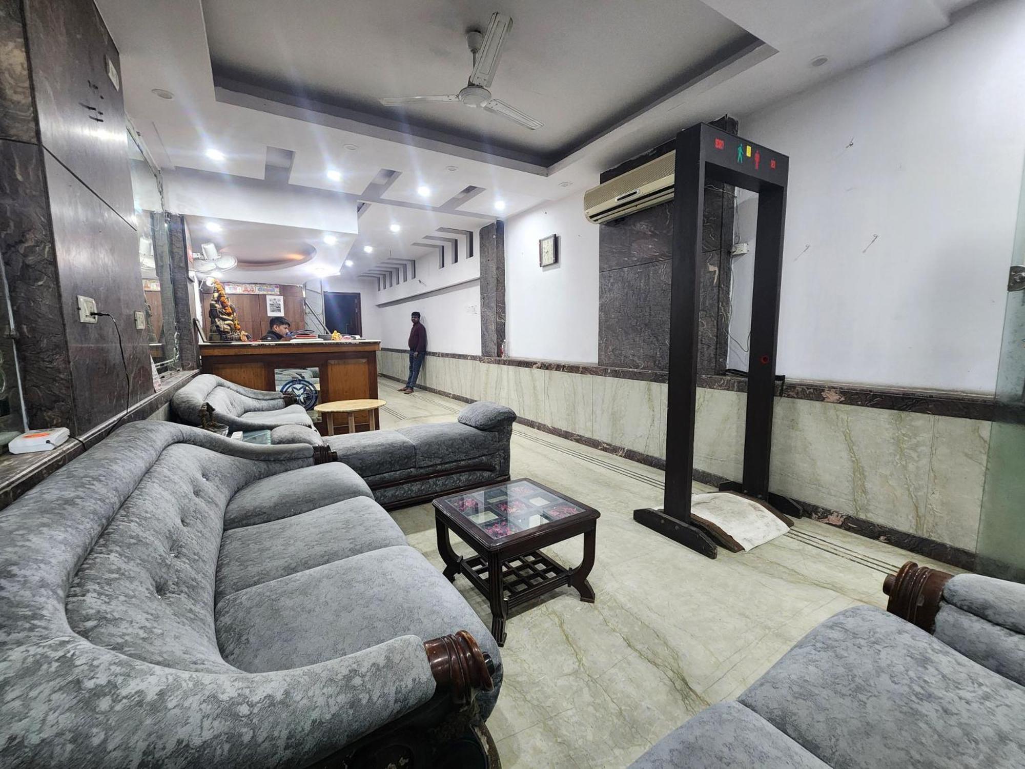 Hotel Mid Town Delhi  Eksteriør billede