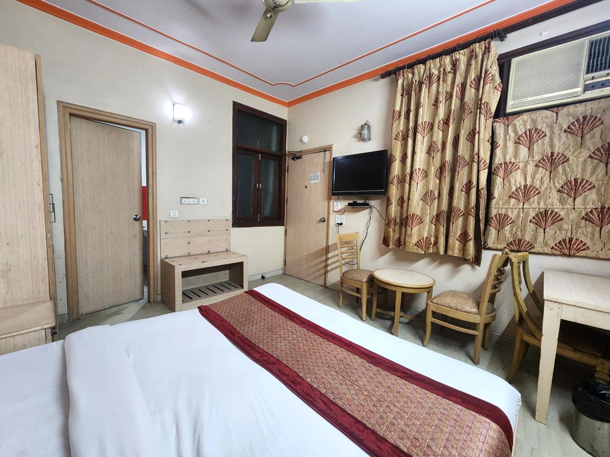 Hotel Mid Town Delhi  Eksteriør billede